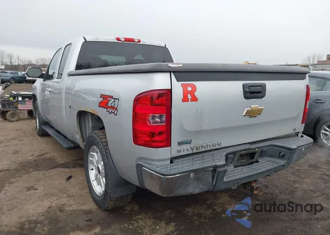 2011 Chevrolet Silverado 1500 Lt z USA, uszkodzony, nr VIN 1GCRKSE38BZ358266